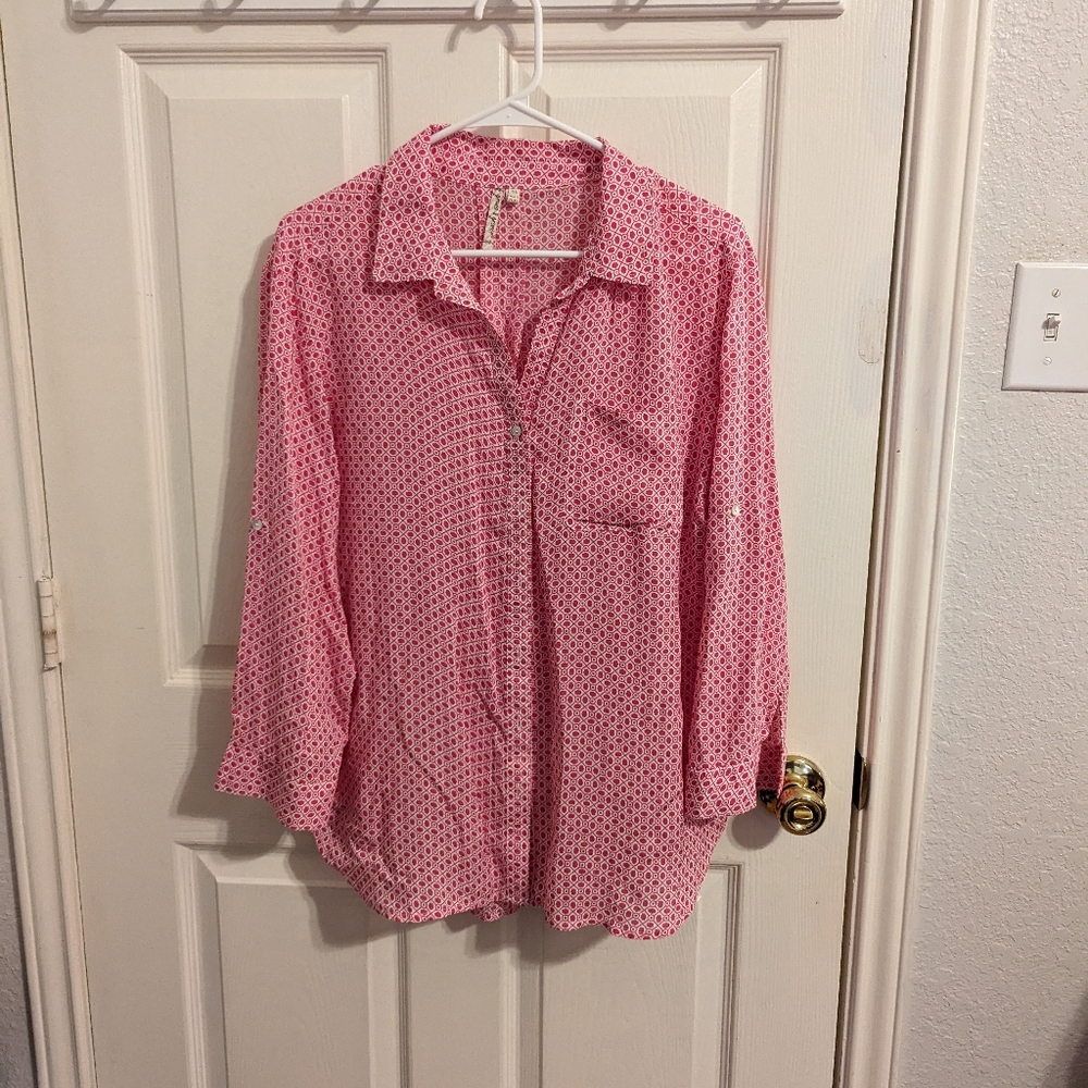 3/$15🧡 Grand & Greene Women's Top - Picture 3 of 10